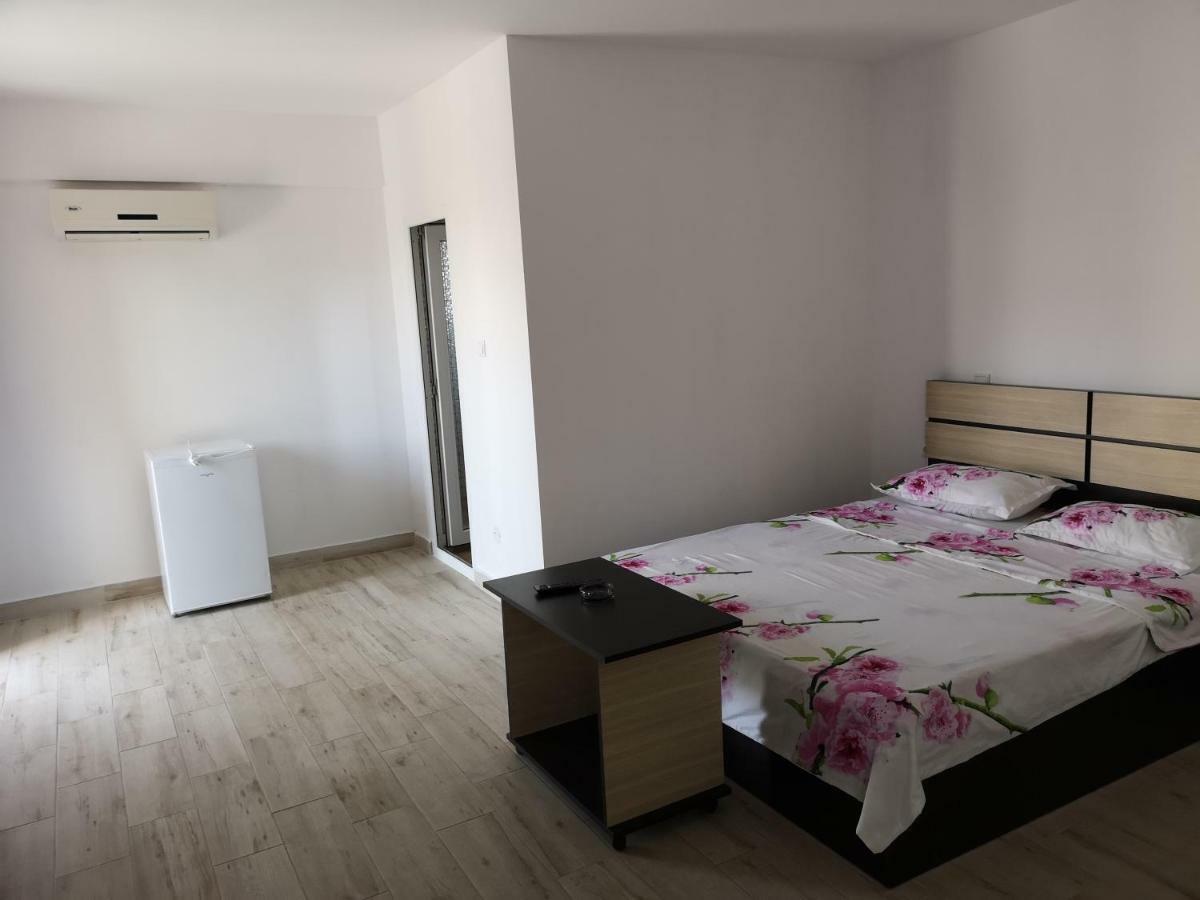 Vila Axel Costinesti Buitenkant foto